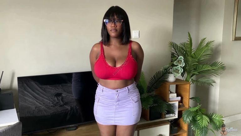Big Ass Ebony Lily Blume's Idea of an Apology Is Birthday Sex Cum in Pussy