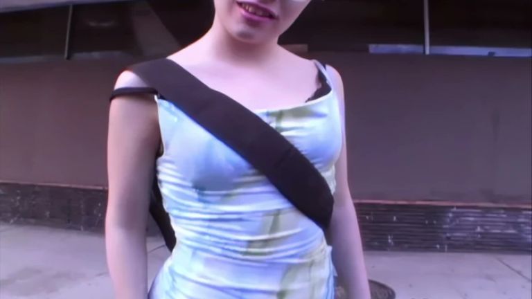 Sassy Girl Gets Anal and Huge Facial Cum Walking Vintage