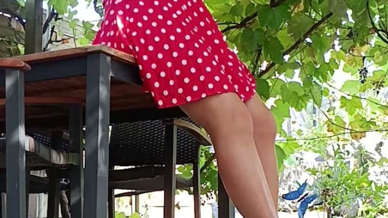 I'm Fucking a Whore in a Red Dress and Red Shoes