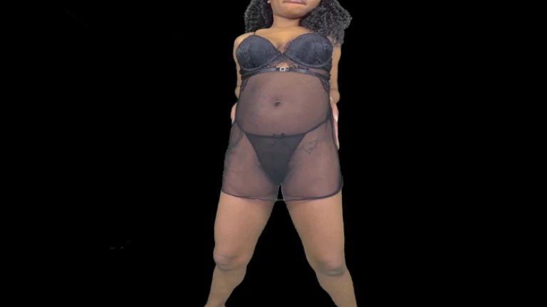 Renee Renee - Sexy Ebony Solo