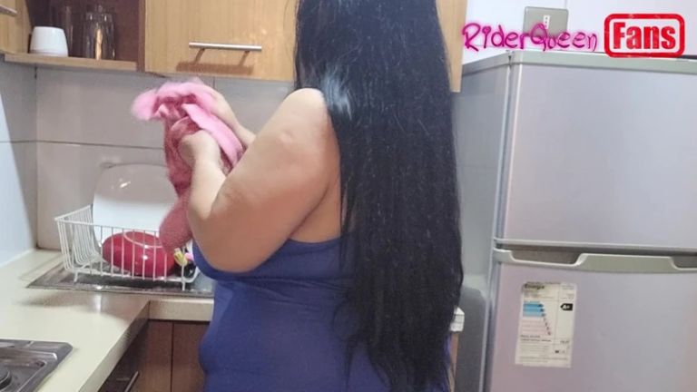 Videos for Fans; Riderqueen Fantasies with the Stepmother