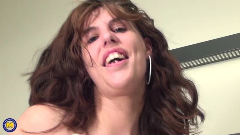 Horny Mature Lady Fucks Herself with Her Favorite Sex Toys