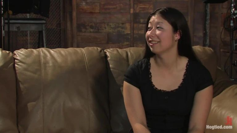 Amateur Casting Couch: Moriel; From the Club to the Couch