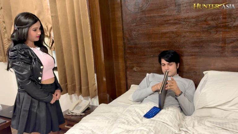 Tensed Boss Gets Seduced by His Personal Secretary