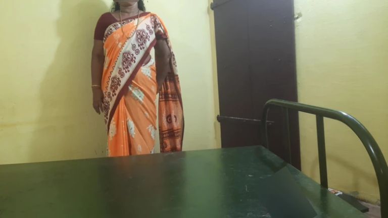 I Had the Most Beautiful Sex with a Beautiful Older Tamil Woman Wearing a Saree.
