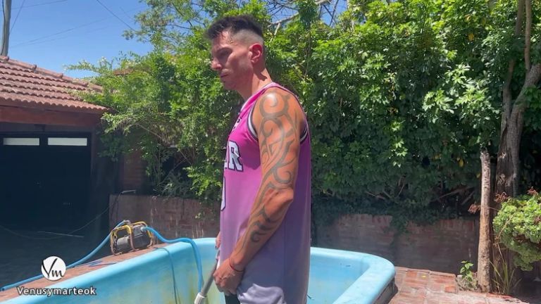 I Went to Clean Her Pool and Fucked Her While Her Husband Wasn't There