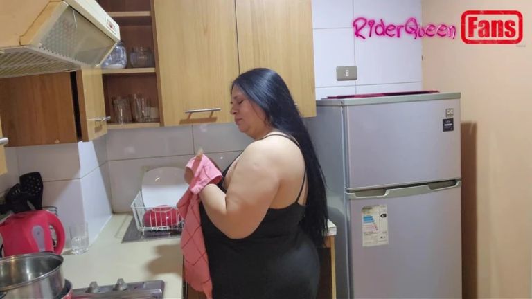 Videos for Fans; Riderqueen Fantasies with the Stepmother