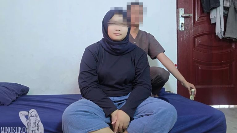 Asian Village Girl Wore Hijab but Enjoy Every Touch - Sensual Massage - Minokiiko