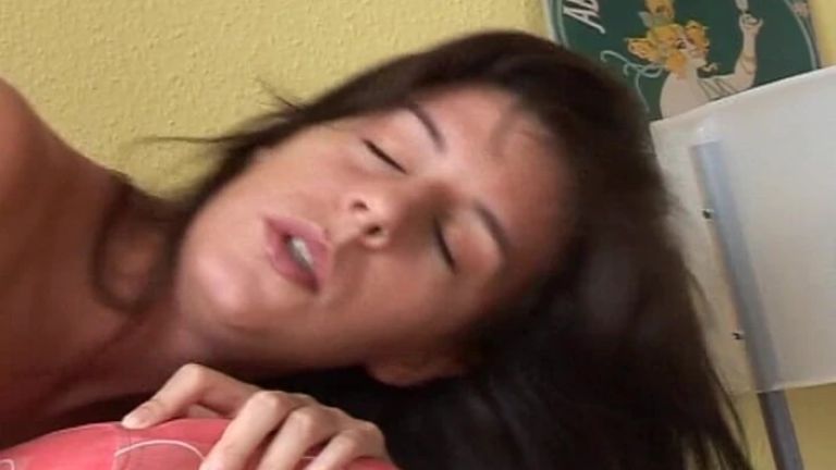 Amateur Teen From Germany Showing Her Cock Sucking Skills