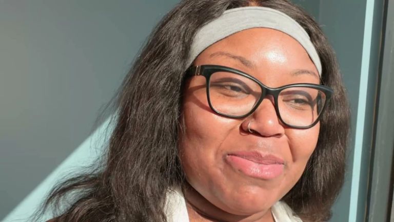 Chubby Ebony Girl in Glasses Plays with Vibrator and Fingers Her Asshole