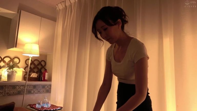 Yuri Hanai - the Masseuse at the Massage Parlor Is the Beautiful Wife Who Lives Next Door? a Secret Creampie Affair