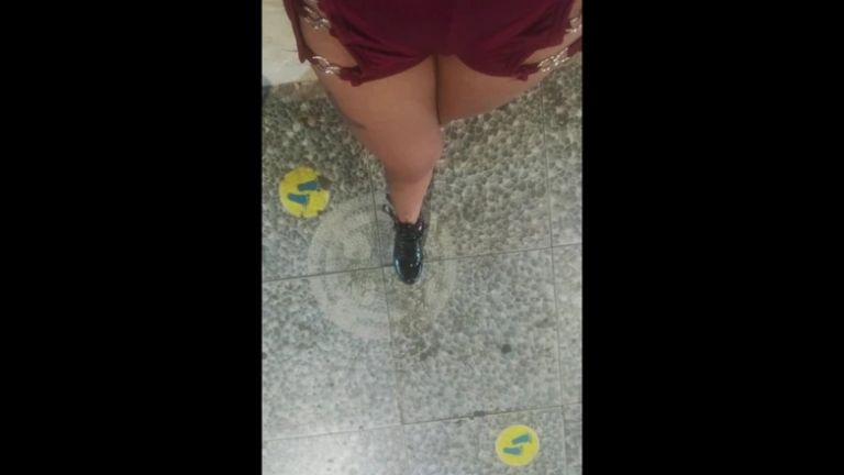 Met Tiny Height Girl in Streets Sends Photos & Vids Shave Dick Razor Bump Went to the Room to Fuck & Forgot Condom - Jhodez1